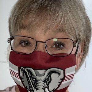 Meet your Posher, Cynthia